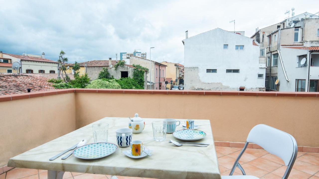 Welcomely - Isole Apartments Olbia Bagian luar foto