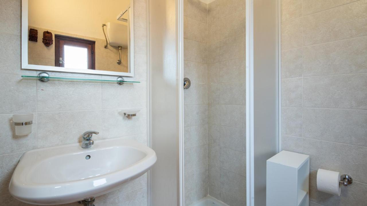 Welcomely - Isole Apartments Olbia Bagian luar foto