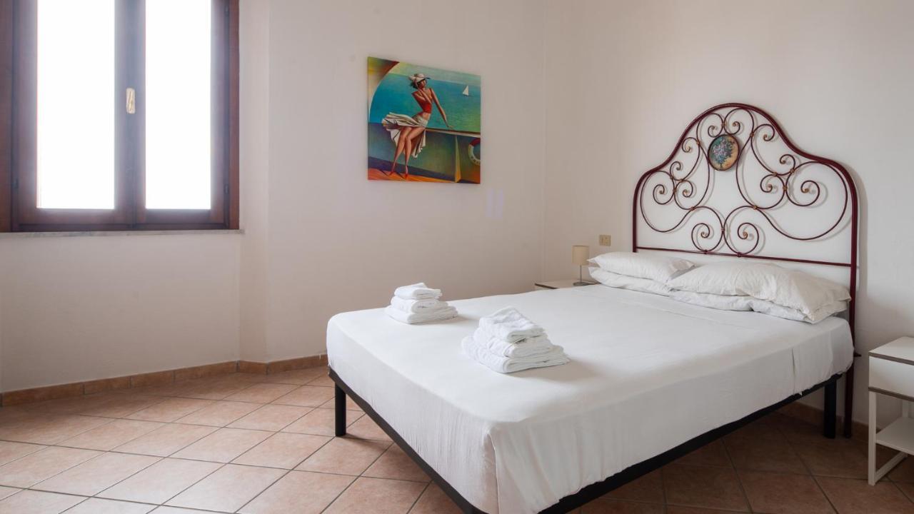 Welcomely - Isole Apartments Olbia Bagian luar foto